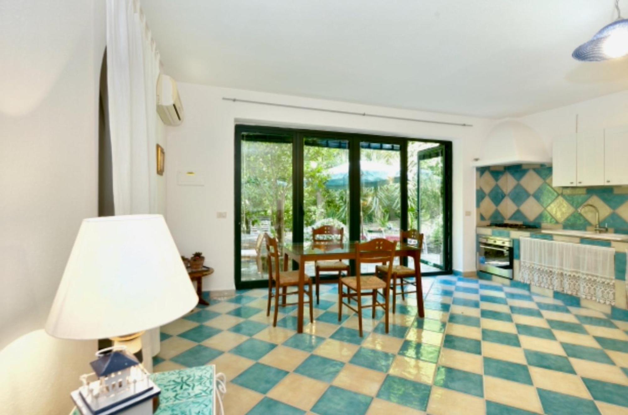 Villa Vincenzo Di Meglio Barano dʼIschia Rom bilde